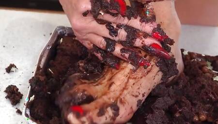 Nicole DuPapillon makes a cum drizzle cake part 2