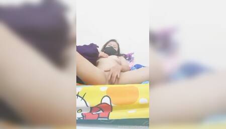 Masturbate and cum clip