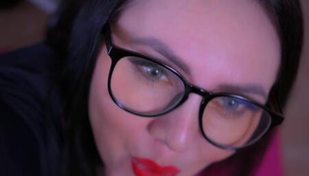 A brainless slut cheats on her husband and fucks her trainer.