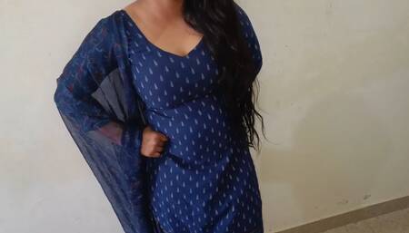Desi lover likes to take my cock in her holes and enjoys getting fucked with my lovley dick,