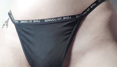 18-year-old Spanish submissive masturbates fingering until she orgasms moaning with pleasure!