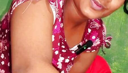 My sexy girlfriend sucked my dick for fun.