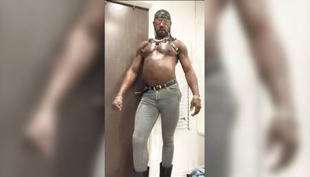 Pre Sex Bathroom Flex & Muscle Butt Performance