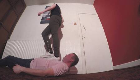 Dancing Sophie 332 FLOOR CAM