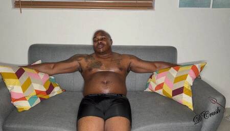 DCrush n' 2 Sexy Babes