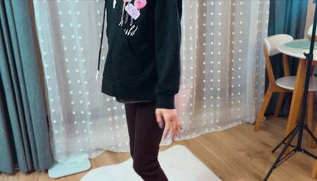 I was immersed in the wet euphoria of wetlook in the pool