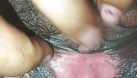 Desi Indian bhabhi masturbates
