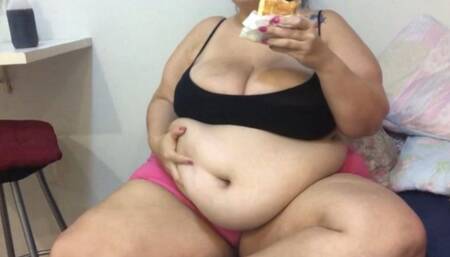 STUFFING N BURPING IN BED!