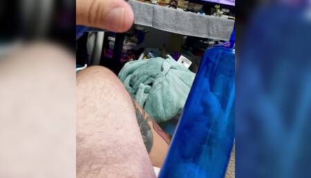 Penis pump play