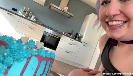 Eat Cake straight out of my ass