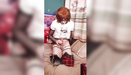 Sissy Goth Amy Jerking and Playing with Pussy