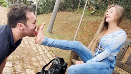 Dirty Feet Humiliatiton in Public ! 4K