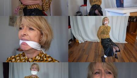 Gilf teacher gets bound, gagged and robbed ex student (mp4)