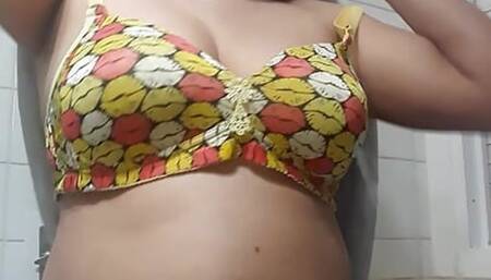 Pakistani Shy hottie girl with huge breaste excites her wet pussy