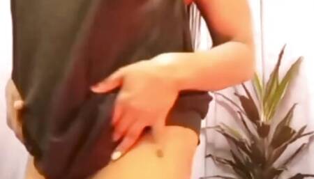 sister in law makes videos showing her hungry pussy