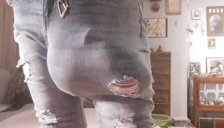 Jeans Stretching Pants Was Present From Admirer