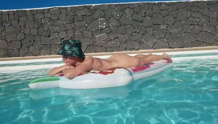 Geile Wichsanleitung auf der Luftmatratze