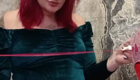 smoking Valeri poping hellium heart balloon