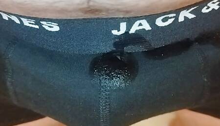 me pissing for 10min and then cuming in your face