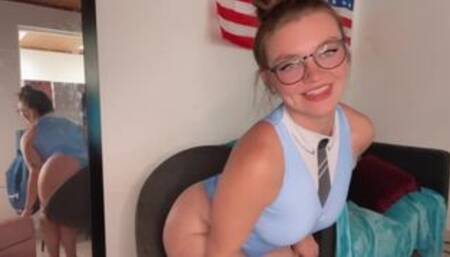 Profesora Rubia te enseña Inglés y cómo correrte JOI