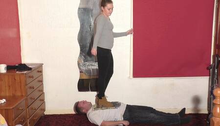 Dancing Sophie 335 (HD)