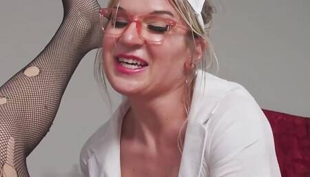 Horny Trans Nurse Offers Bareback Creampie After The Checkup