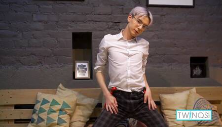 Exotic Nerdy Twink Karol Gajda Masturbates And Cumshots!
