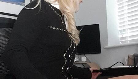 Aston Wilde Keeps the staff happy