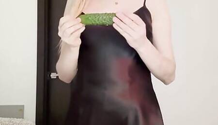 Prepares Breakfast and Masturbates with Cucumber. Licks Orgasm Juice From Vagina. Cums Non-stop From Big Cucumber in Pussy.
