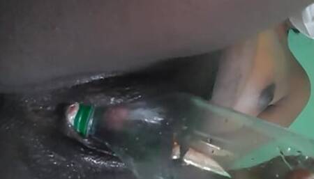 Hot girl fucking with bottle ????