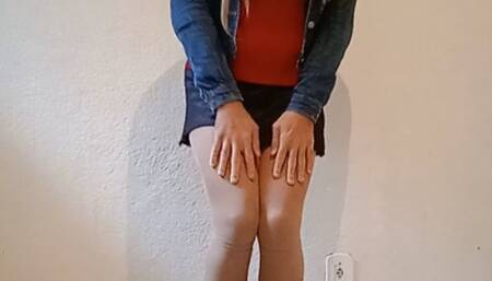 [Crossdresser Wetting] Just skirts