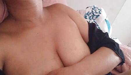 VIRGIN STEPSISTER PLAYS WITH HER HAIRY PUSSY WITHOUT KNOWING SHE WAS SQUIRTING