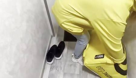 Food Delivery Girl Apologizes for Long Delivery with Blowjob and Hard Doggystyle Fuck