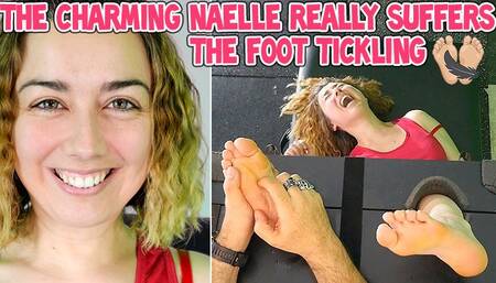 THE CHARMING NAELLE REALLY SUFFERS THE FOOT TICKLING - HD WMV