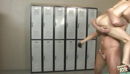 Thieving brunette gets out of trouble by letting him drill her cute asshole without mercy