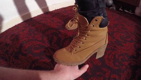 Sophie's Hand Trampling Boots CLOSE UP