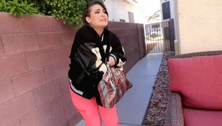 INEED2PEE Faith Shalyn Lockedout pissing nurse scrubs