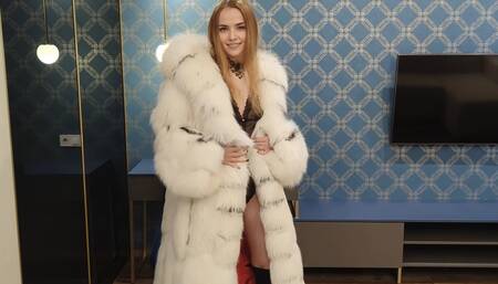 Fucking Fur Queen in a Massive Luxury Fur Coat! Anal Fur Coat Sex