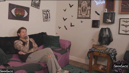 Hot Sinn Sage's Pussy Gets Banged After Sucking A Dick!