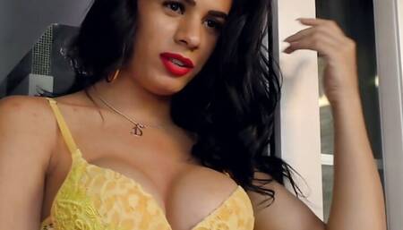 Tgirl Estela Duarte Trades a Sizzling Bareback with a Stud