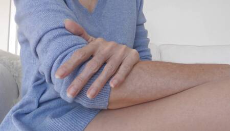 Lady Victoria Valente - Hand Fetish, Short Fingernails, Middle Finger, Close-ups, JOI