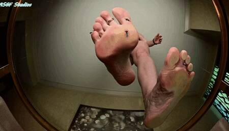 GIGANTIC JOLENE HEXX traps tinys UNDERFOOT! GIANTESS CRUSH POV! - MP4