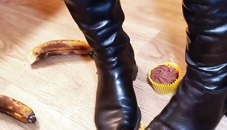 Evil Girls Food Obliteration