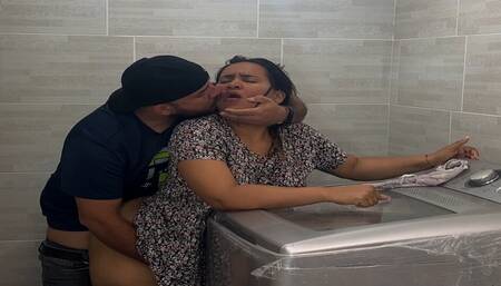Colombian with big ass gets fucked by her boss when they are home alone and has a huge ass