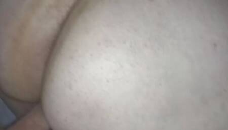 Lonely, mature neighbor, Milf, works off her debt that she did not pay on time.