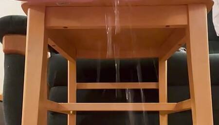 Pretty pussy Soaking the floor in squirt