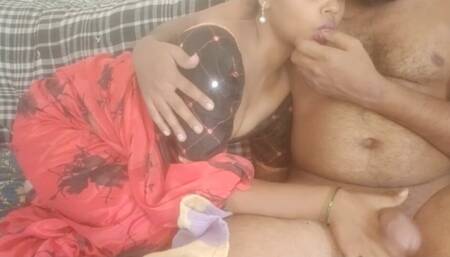 Hot Bhabhi Ko Ghar Bulkar Pella