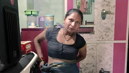 Desi Amma Ki Saree Utar Kar Nangha Kiya