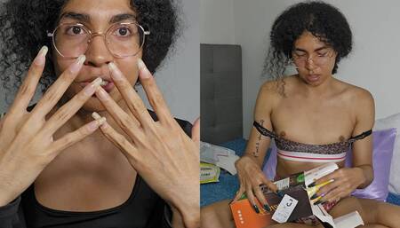 Vlogmas #2, 2024 - Painting my nails + Lingerie Haul for my Christmas Photoshoot