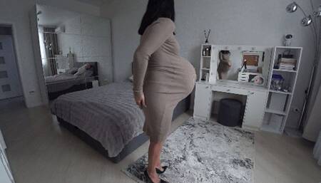 PREGNANT WOMAN FARTS and BURPING 2c